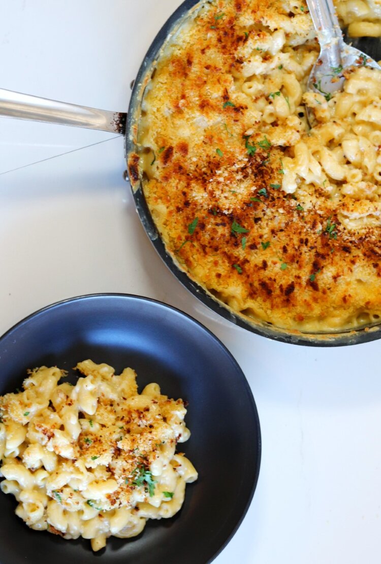 THREE CHEESE MAC 'N' CHEESE