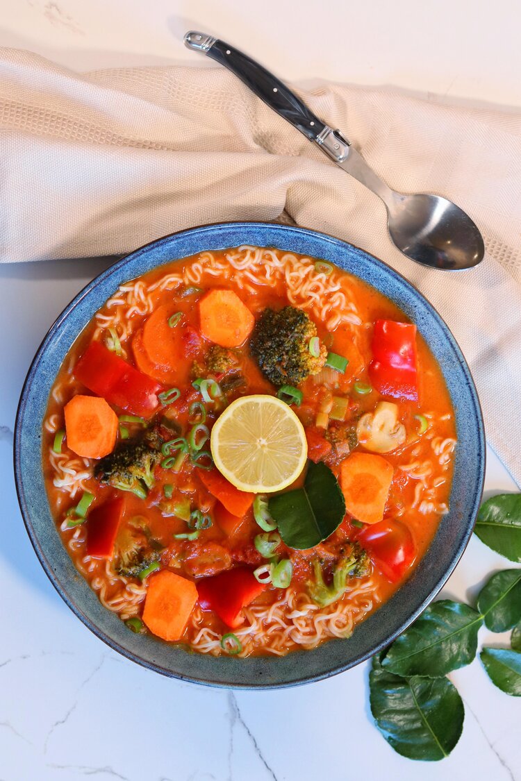 YUMMY TOM-YUM NOODLE SOUP