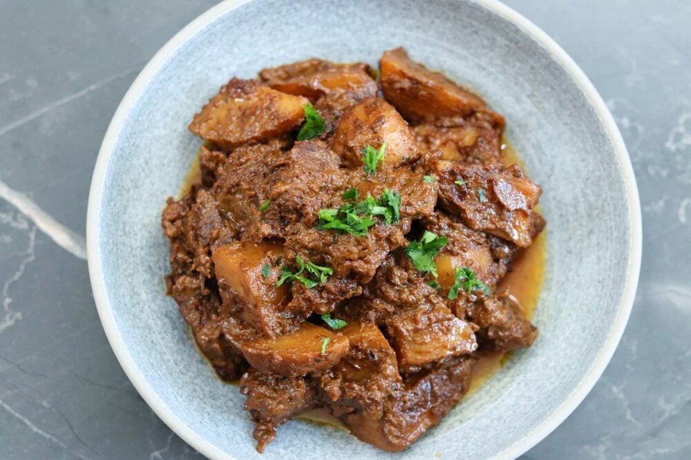 DELICIOUS RENDANG CURRY
