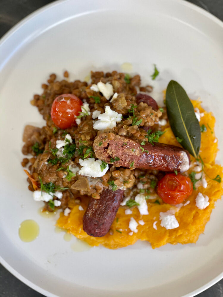 Sausages with Braised Curry Lentils